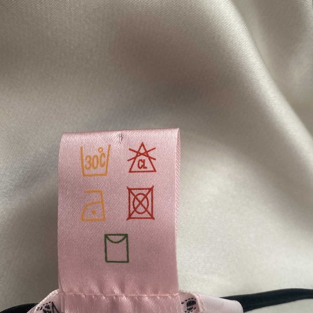 La Vie En Rose  Cream Slip Dress - Picture 10 of 10